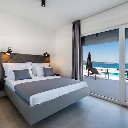 Beautiful Bonella Villa *