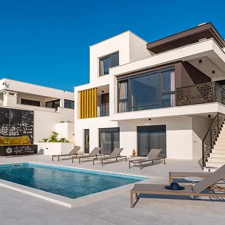 Villa Beautiful Bonella *