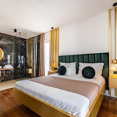 Beautiful Bonella Villa