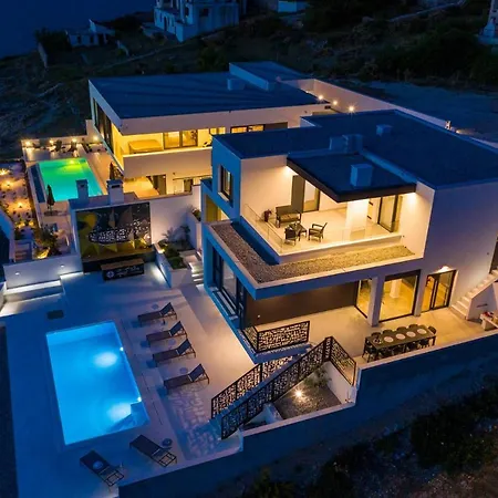 Beautiful Bonella Vila *